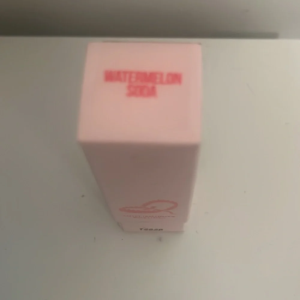 Jeffree‎ Star Watermelon Soda Velvet Trap Lipstick